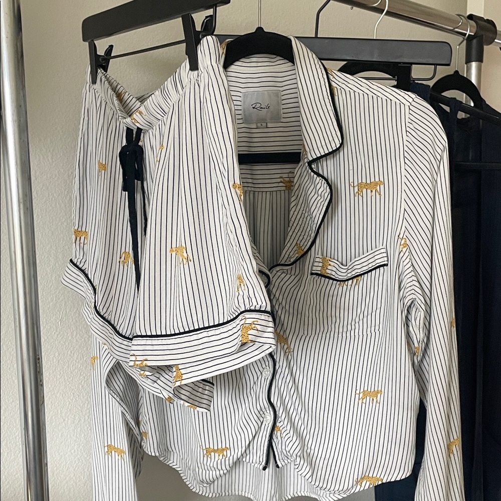 Kellen Striped Wild Cats Pajama Set with Gold Fox Motif
